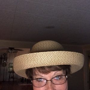 Meet your Posher, Bettye